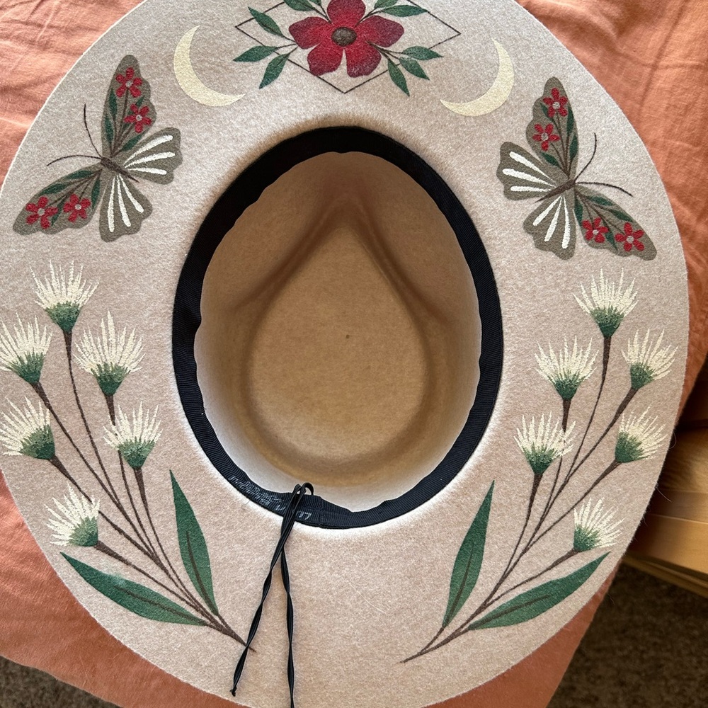 Luna Bloom Floral and Butterfly Hat